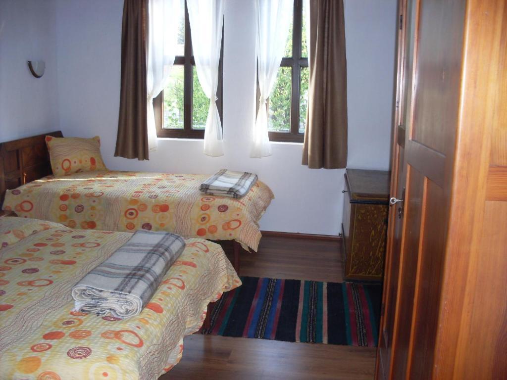 Hotel Tsutsovi House Kałofer Pokój zdjęcie